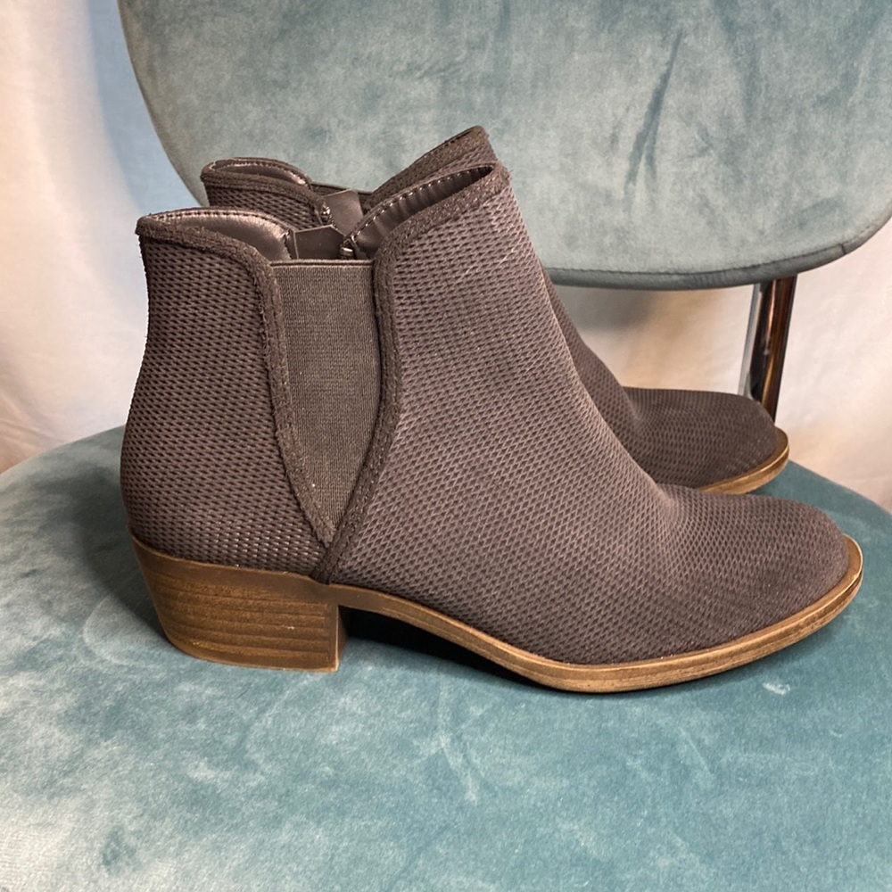 Charcoal grey short booties